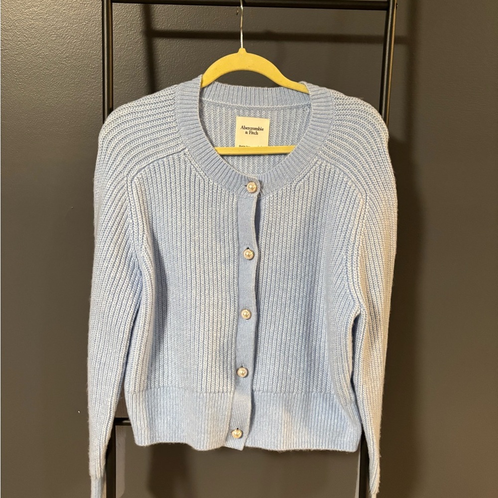 Abercrombie & Fitch Women's Light Blue Cardigan Sweater